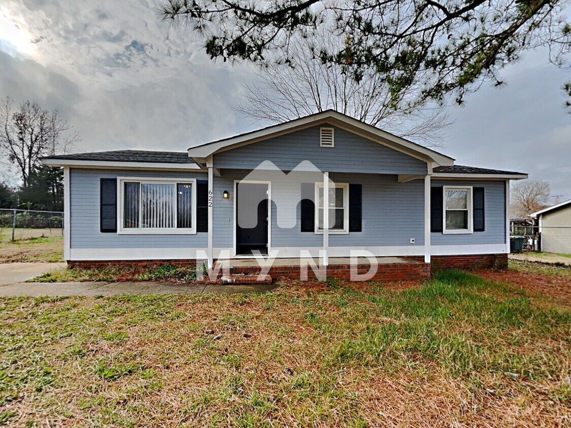 Primary Photo - 622 Creekridge Dr
