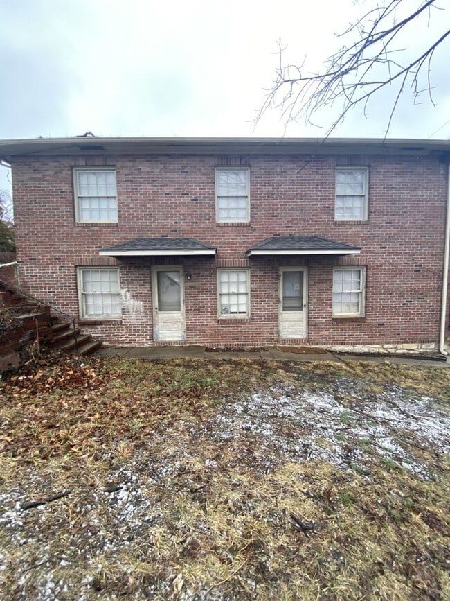 Building Photo - 515-517 W 14th St