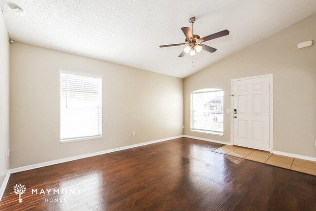 Building Photo - 3889 Arborvitae Way