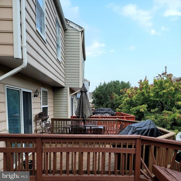 Foto del edificio - 4328 Dunwood Terrace