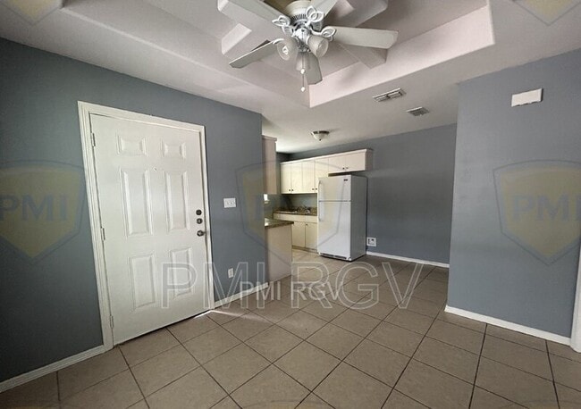 Building Photo - 1410 Quitaca Dr