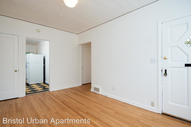 Foto del edificio - 723 NE Schuyler St