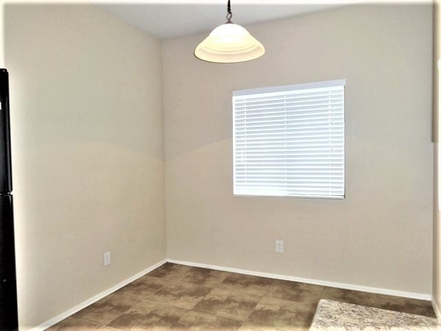 Foto del edificio - 1119 W Vineyard Rd