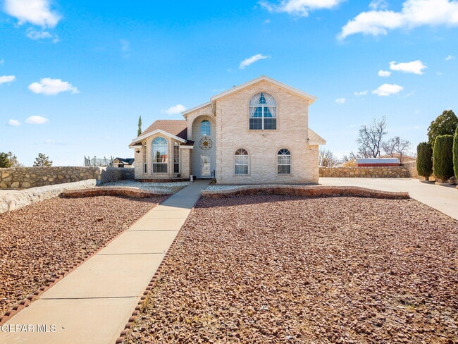 Building Photo - 4572 Loma Linda Cir