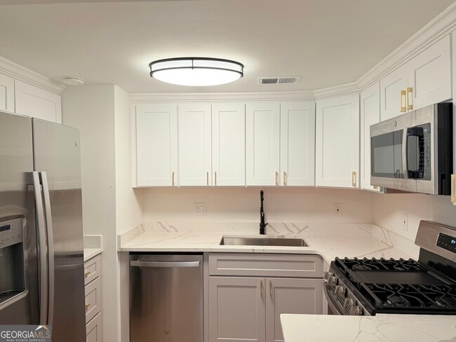 Foto del edificio - 1500 Planters Ridge Ln