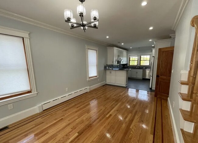 Building Photo - 46 Gerrish St