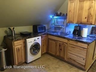 Building Photo - 1 br, 1 bath Apartment - 403 Fall River Road