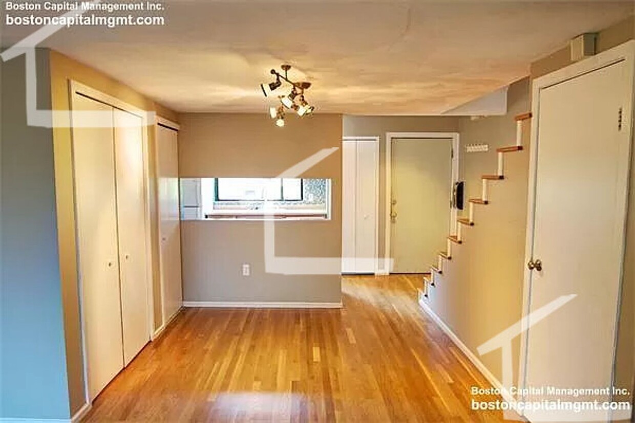 Primary Photo - Newly renovated 2 bedroom