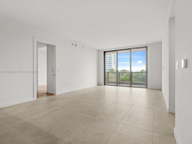 Foto del edificio - 2200 Brickell Ave