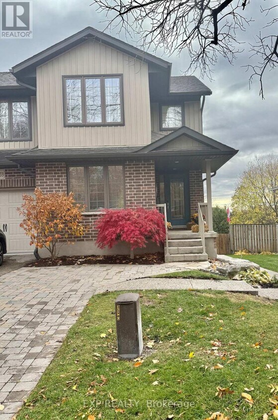 Photo principale - 353 Colborne St