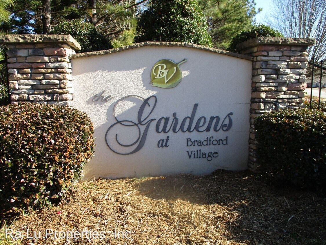 Primary Photo - 2 br, 1 bath House - 598-B Piney Grove Rd