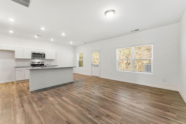Foto del edificio - 2990 Ben Park Ln