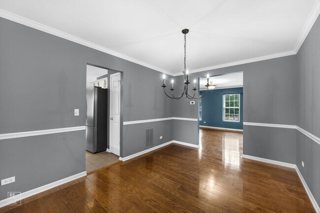 Foto del edificio - Aurora Four Bedroom Home with Fenced Yard ...