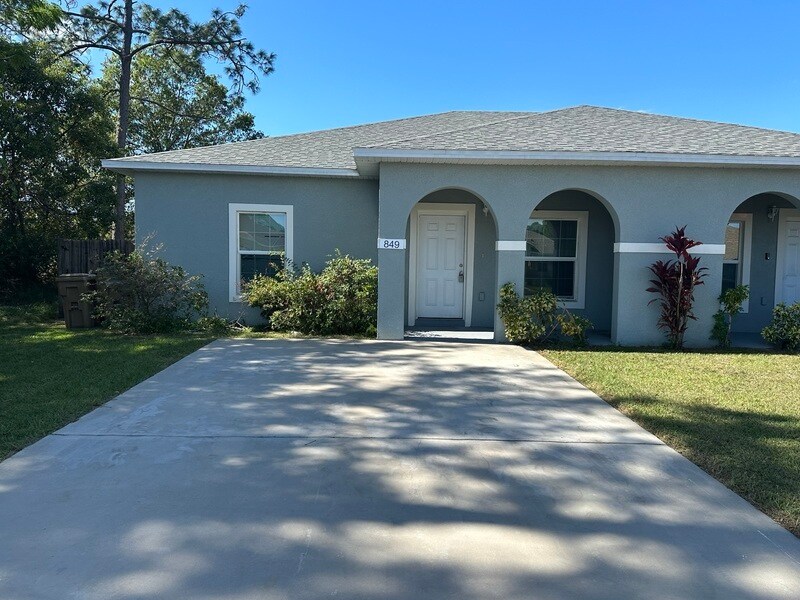 849 Grantham Dr, Kissimmee, FL 34758 Condo for Rent in Kissimmee, FL