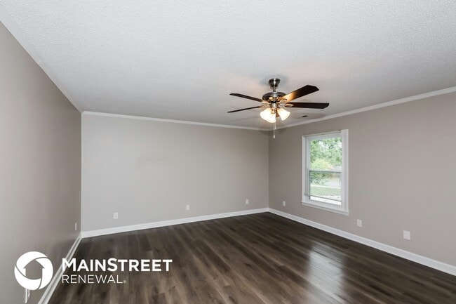 Building Photo - 5312 River Falls Dr