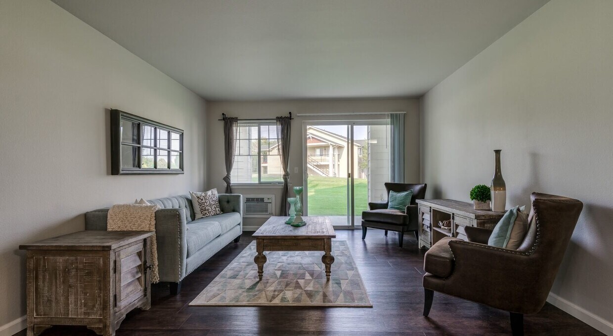 Rockwood Lodge Apartments 2001 W Voltaire Way Coeur d'Alene, ID