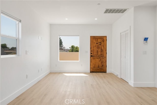 Foto del edificio - 2338 Cloverdale Ave