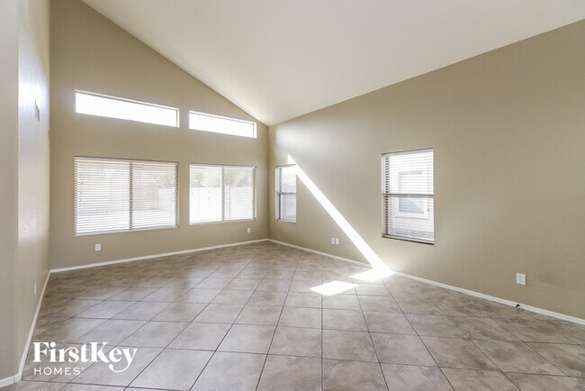Foto del edificio - 2501 W Mericrest Way
