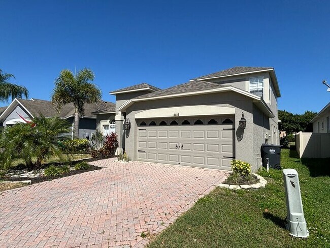 Building Photo - 8409 Hunters Fork Loop