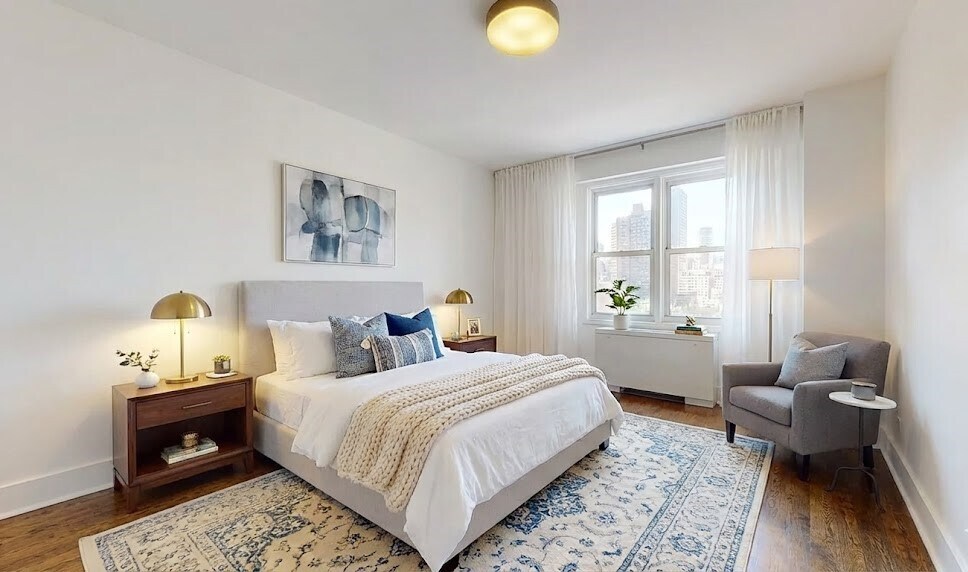Foto del edificio - 207 E 83rd St