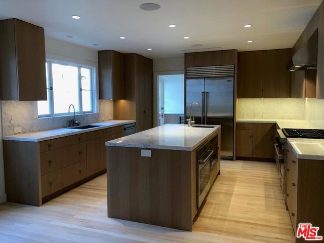 Foto del edificio - 1249 Coldwater Canyon Dr