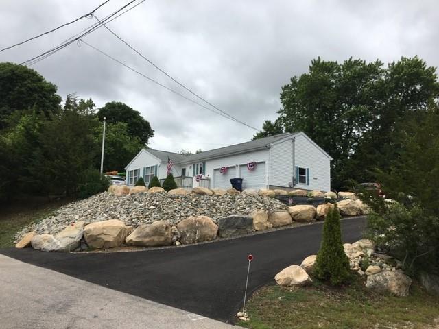 Building Photo - 40 Charlene Ave