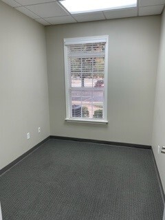 Building Photo - 6814 Crumpler Blvd