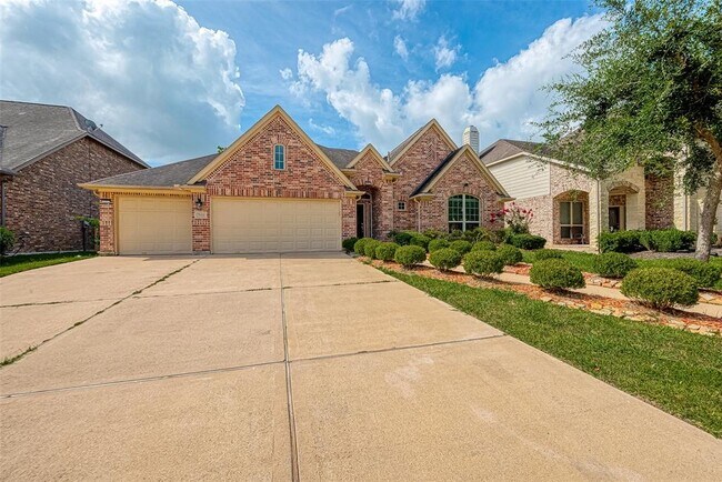 Building Photo - 7122 Fall Creek Ln