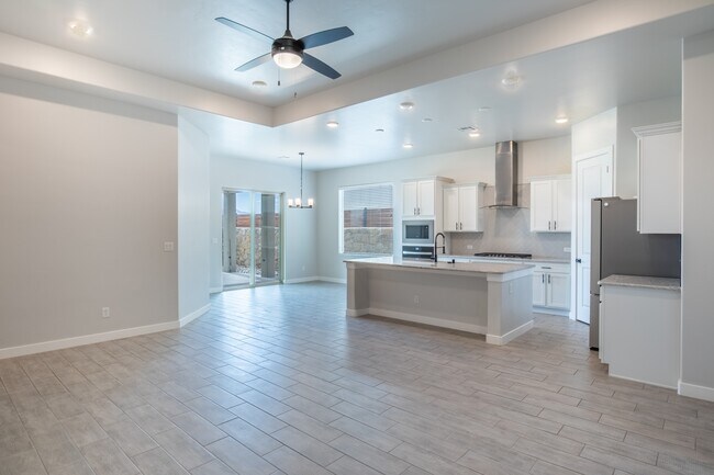 Foto del edificio - 6202 Bayberry Rd