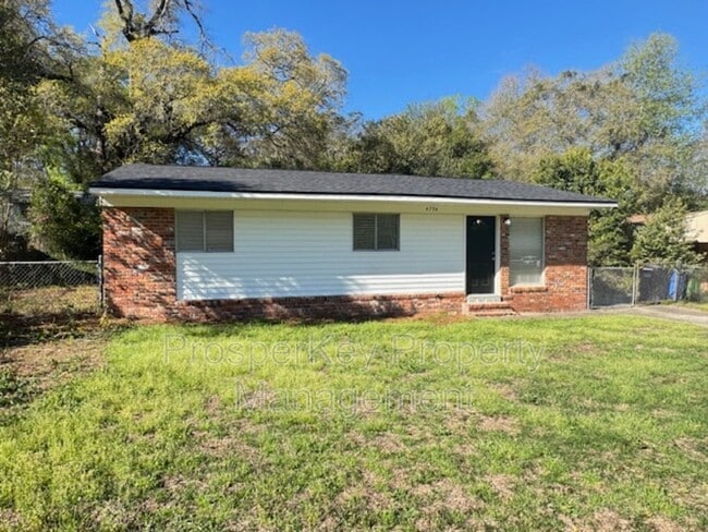 Building Photo - 4794 Gardiner Dr