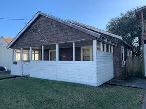 Building Photo - 3109 E Ocean View Ave