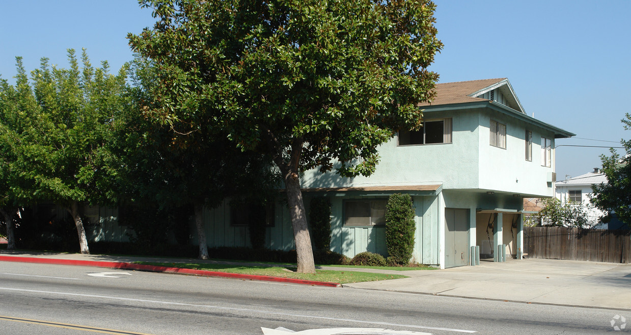 Primary Photo - 1401 Monterey Rd