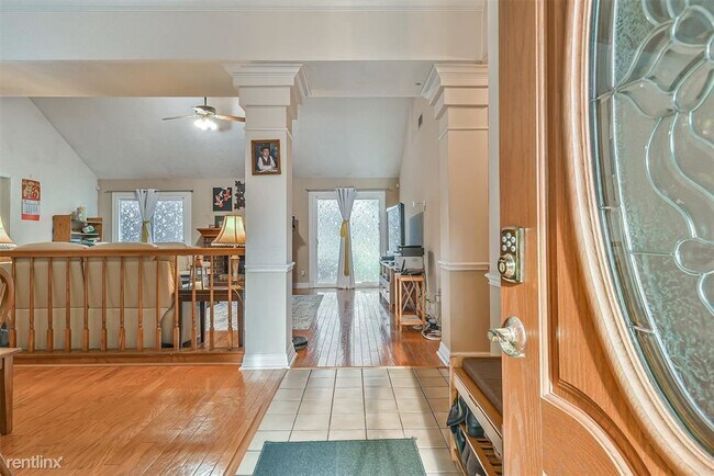 Building Photo - 4 br, 2 bath House - 49 Greenvale Court