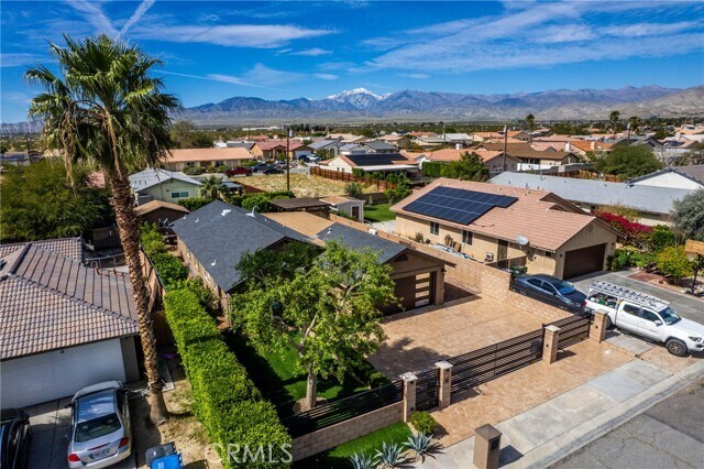 Foto del edificio - 13815 Del Ray Ln