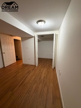 Building Photo - 205 Oakburne Pl