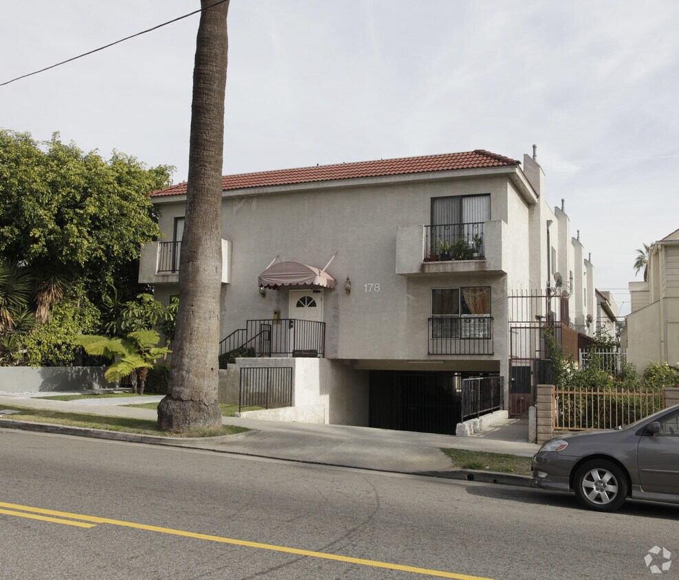 Foto del edificio - 178 S Commonwealth Ave