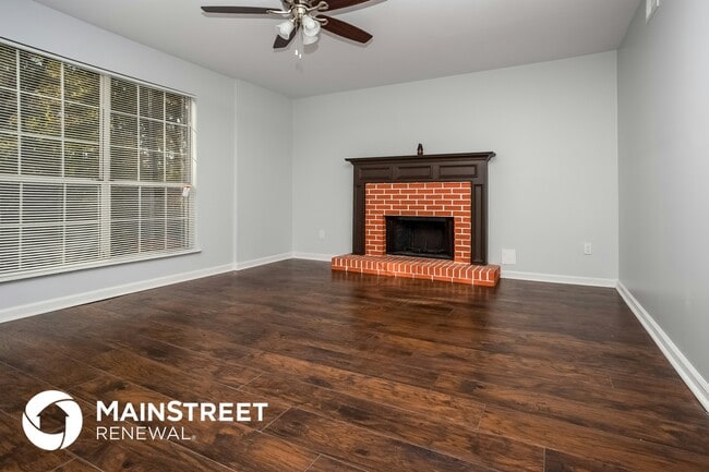 Building Photo - 110 Crystal Green Ct