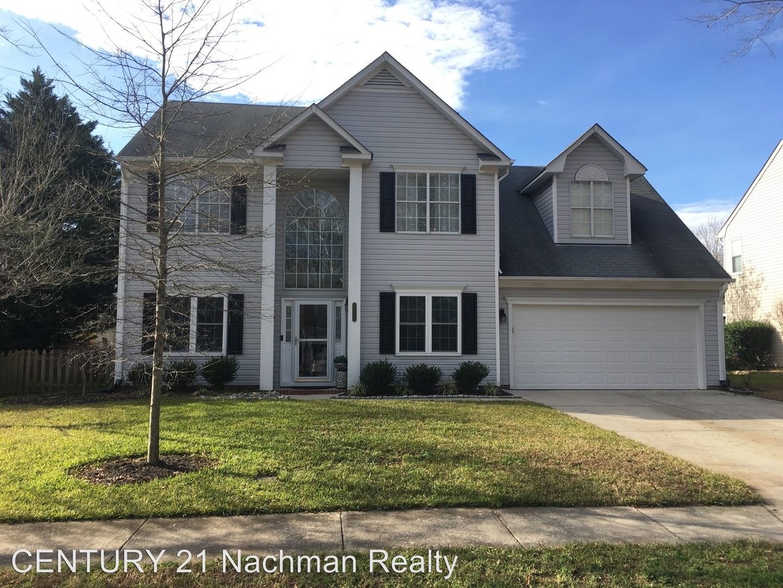 6755 Burbage Lake Cir, Suffolk, VA 23435 House Rental in Suffolk, VA