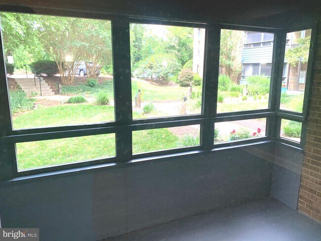 Foto del edificio - 302 Forbes St