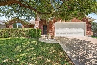 Building Photo - 2504 Branding Iron Ln