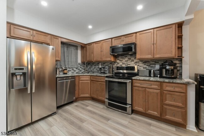 Foto del edificio - 25 Hillside Ct