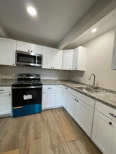 Building Photo - 72 Hungerford Terrace