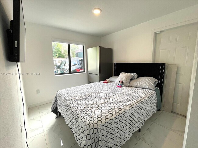 Foto del edificio - 2957 Northwest 45th Street Apt #2957, Miam...