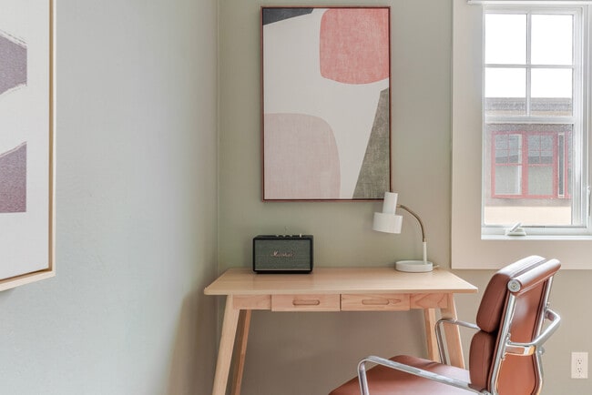 Foto del edificio - 327 Hawthorne Ave