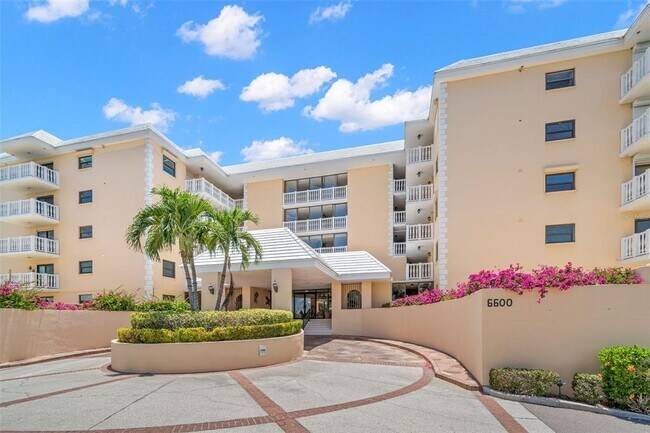 Foto del edificio - 6600 Sunset Way