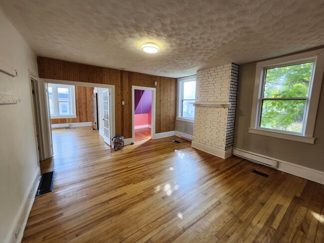 Building Photo - 177 Winslow St