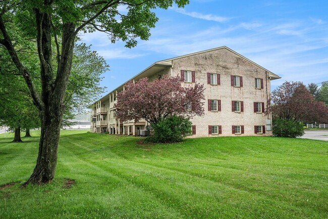 Foto del edificio - Almont Terrace Apartments