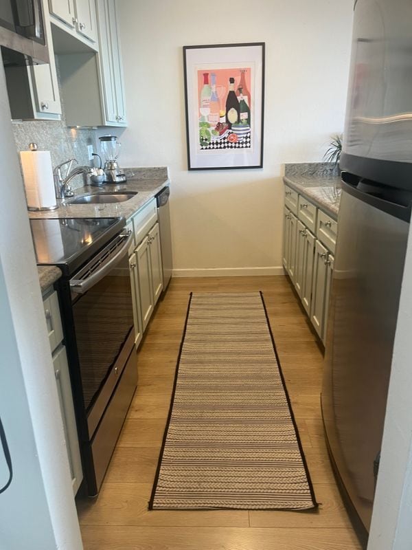 Building Photo - 1 Kelton Ct