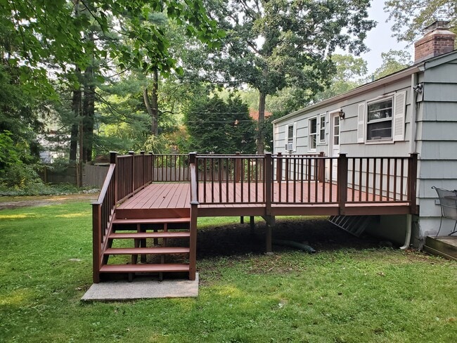Gorgeous Deck - Spacious Private - 43 Arnold Ln