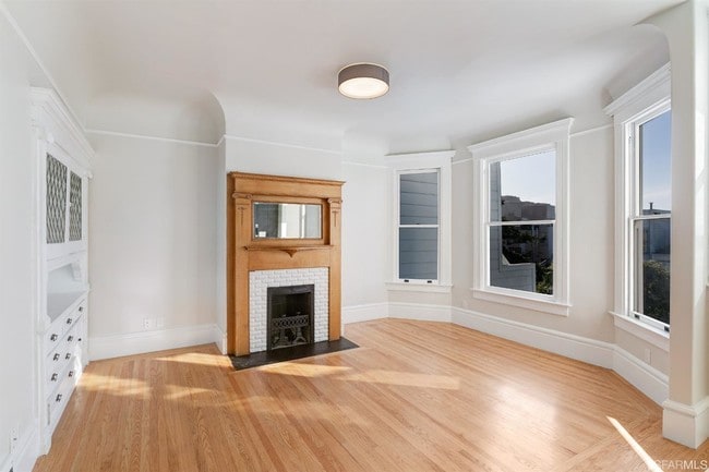 Building Photo - 27 Belvedere St